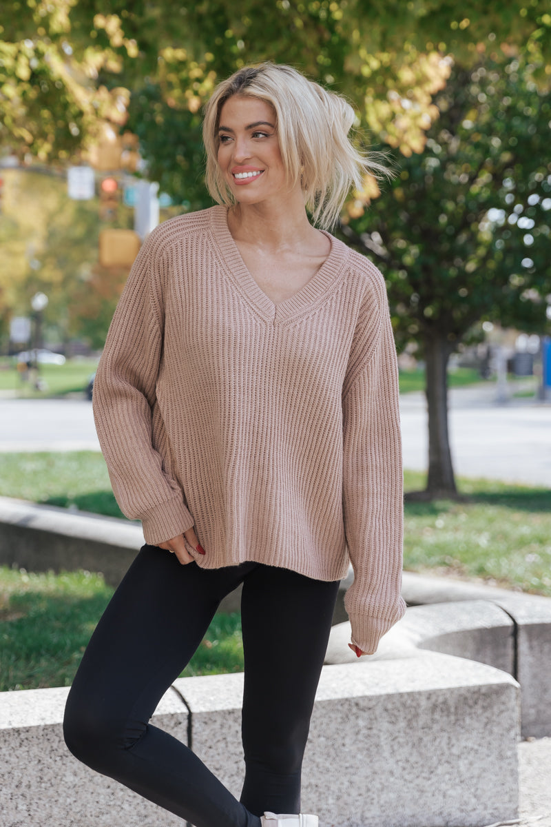 Blush v 2025 neck sweater