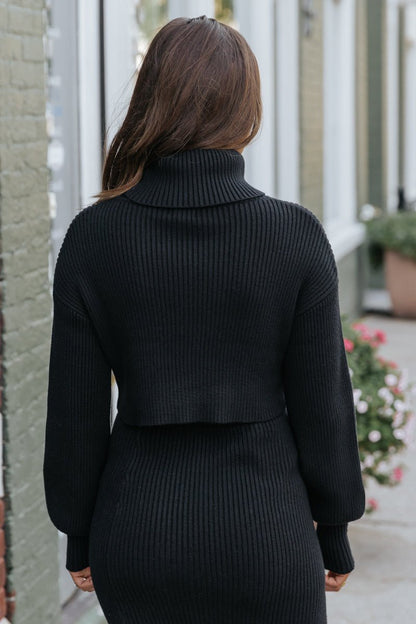 Aureum Black Cropped Turtleneck Sweater - Magnolia Boutique