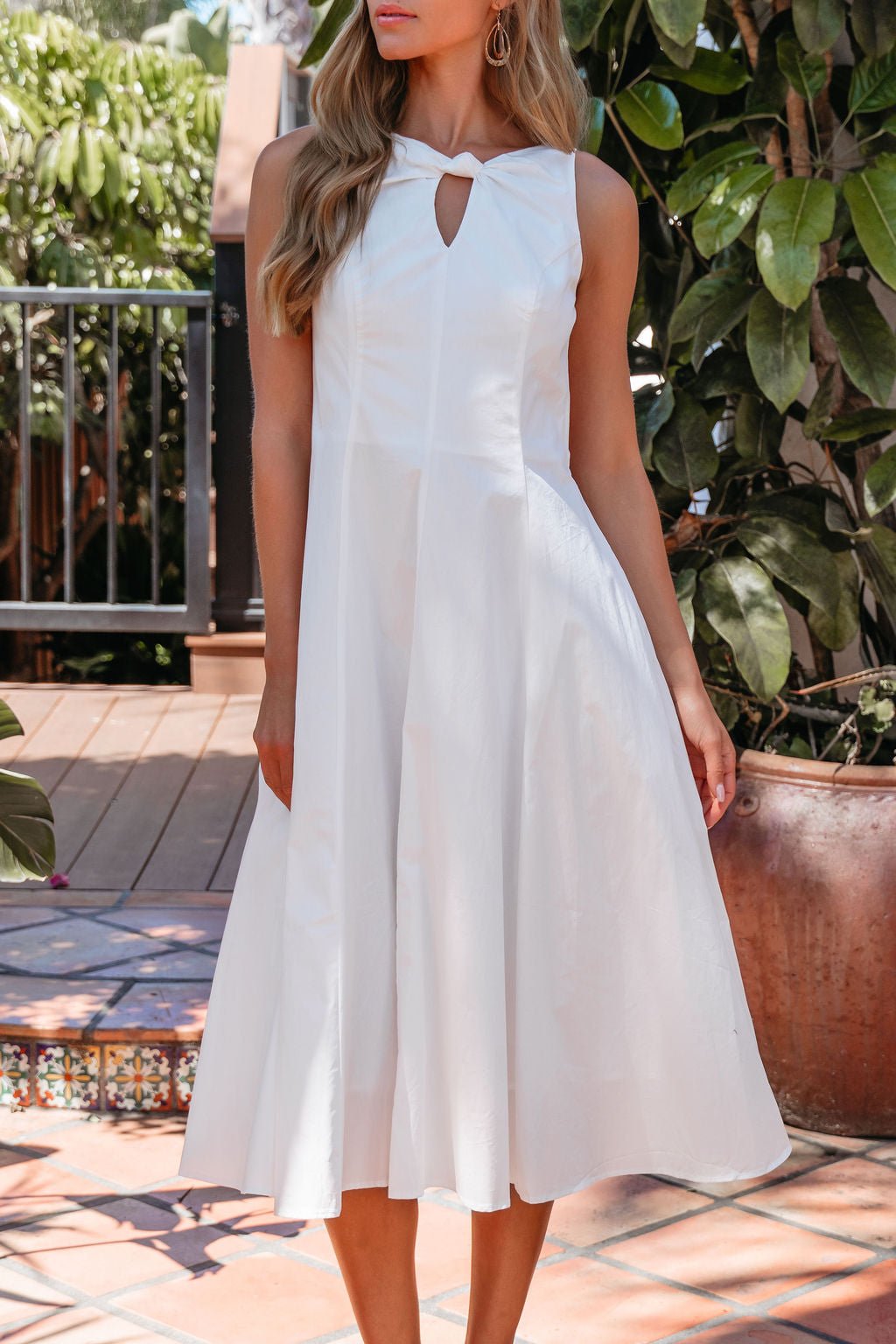 Aureum Keyhole Midi Dress - White
