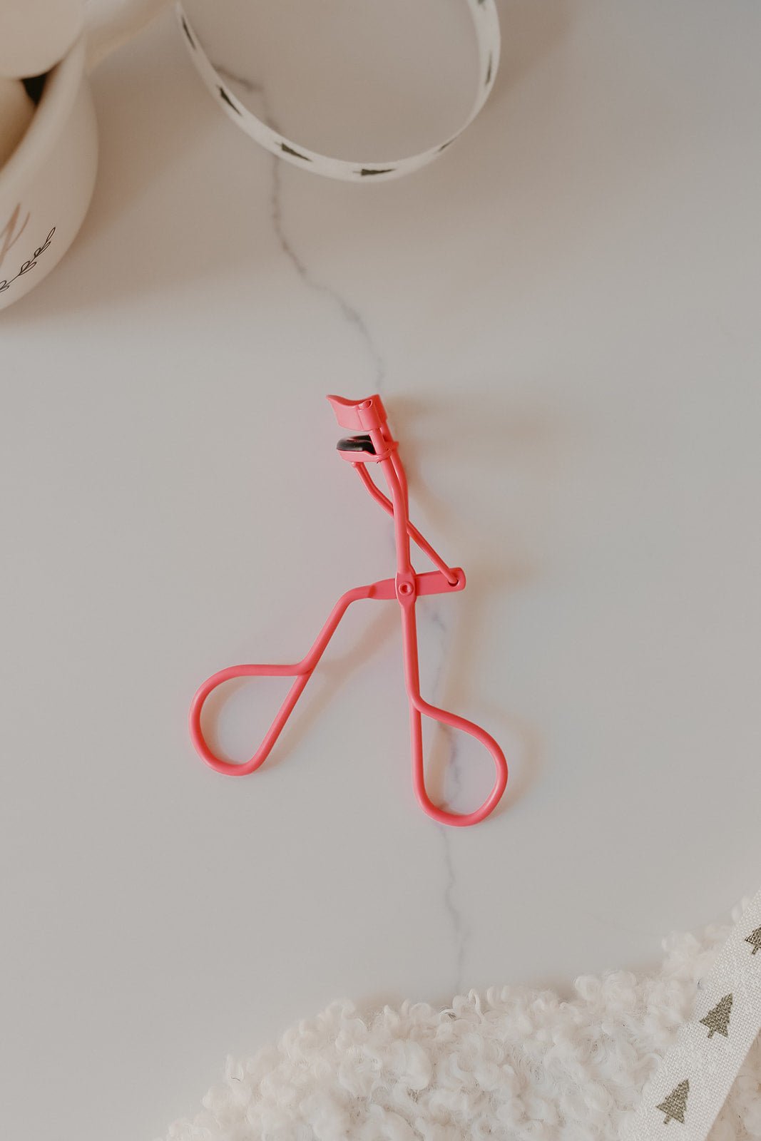 Beauty Creations Pink Eyelash Curler - Magnolia Boutique