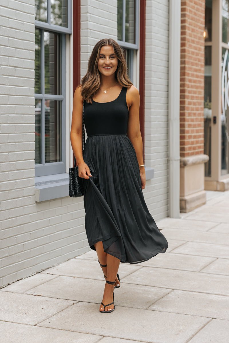 Black Scoop Neck Pleated Tank Midi Dress - Magnolia Boutique