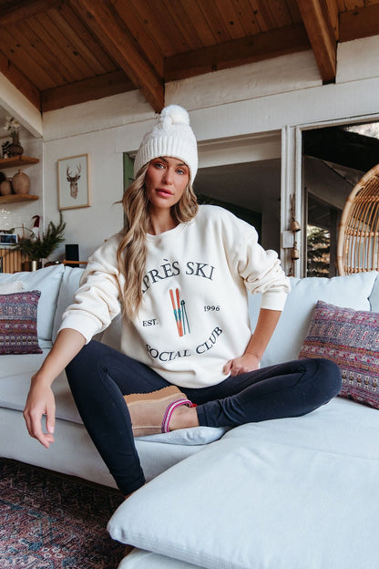 Cream Apres Ski Graphic Sweatshirt - Magnolia Boutique