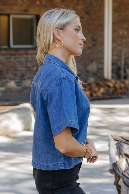 Denim Short Sleeve Button Up Shirt - Magnolia Boutique