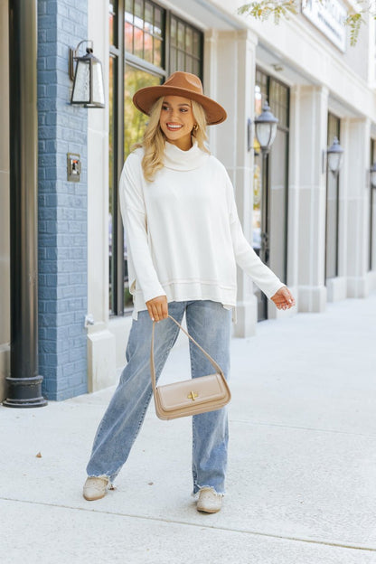 Essential Fall Turtleneck Sweater - Cream - Magnolia Boutique