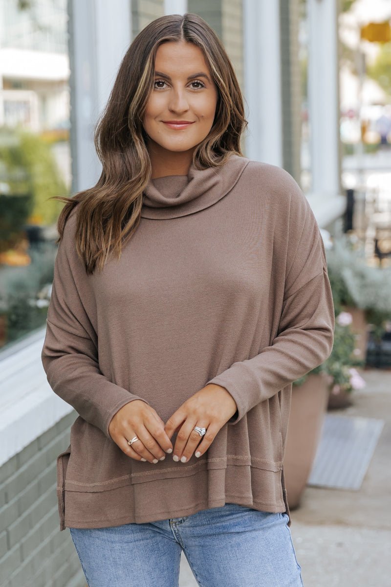 Essential Fall Turtleneck Sweater - Mocha - Magnolia Boutique