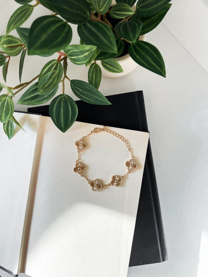 Gold Clover Chain Link Bracelet - Magnolia Boutique