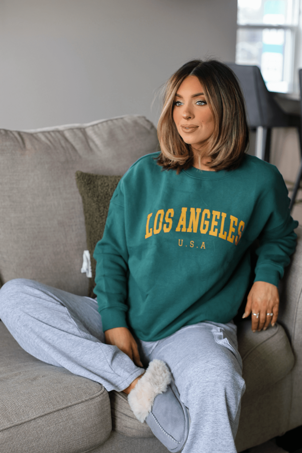 Hunter Green Los Angeles Graphic Pullover | Pre Order - Magnolia Boutique