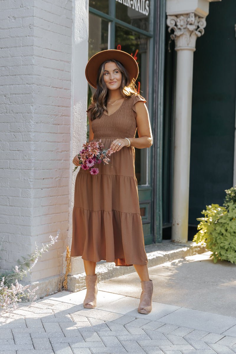 【完売品】サンサカエプチ　Laura smocked dress Afton Smocked Tiered Dress | Sand