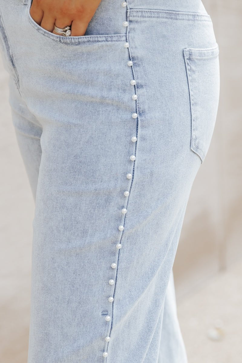 Light Wash Pearl Detail Cropped Jeans - Magnolia Boutique