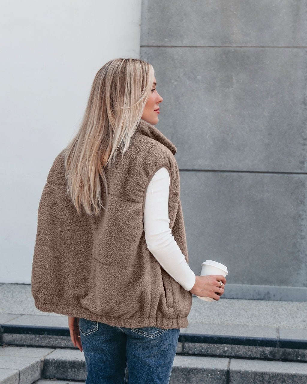 Mountainside Zip Up Fleece Vest - Mocha – Magnolia Boutique