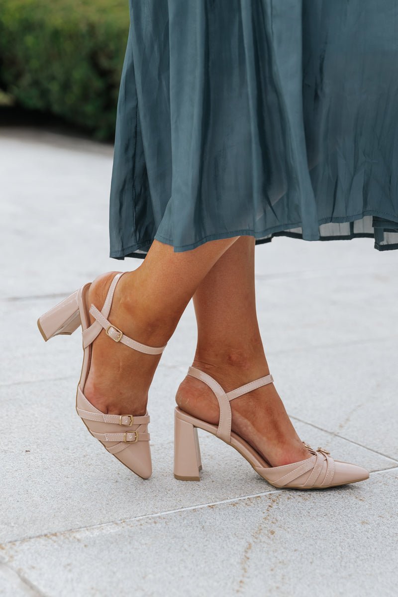 Orders white pointed toe block heels