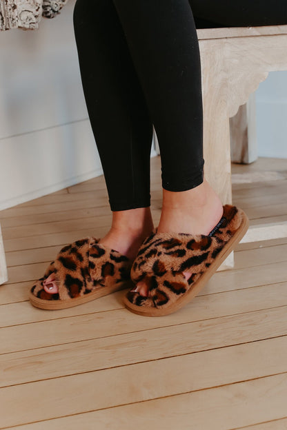 Plush Brown Leopard Slippers - Magnolia Boutique