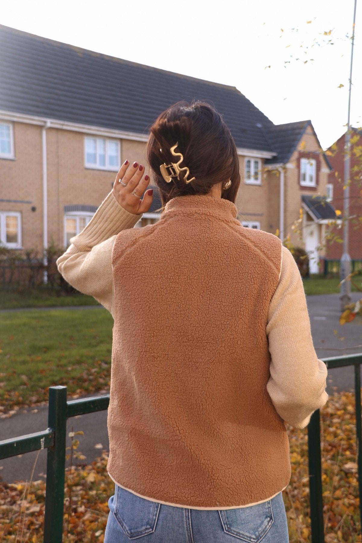 Reversible Fleece Quilted Zip Up Vest - Camel - Magnolia Boutique