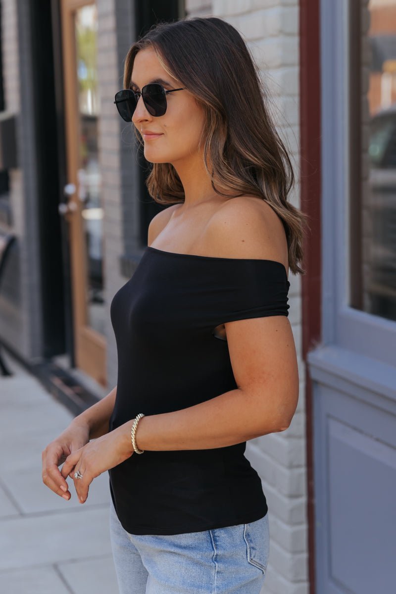 Seamless Reversible Off The Shoulder Top | Pre Order - Magnolia Boutique