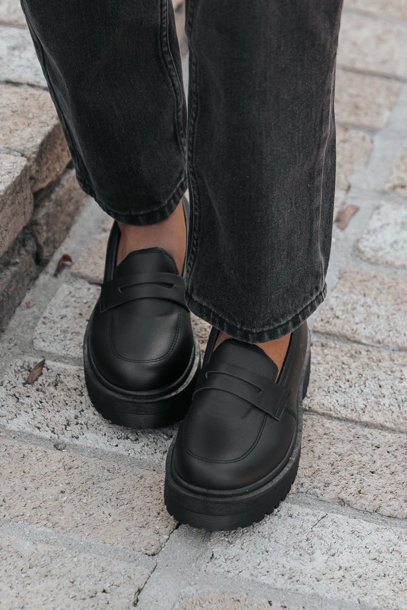 Black Raffi Platform Lug Loafers - Magnolia Boutique