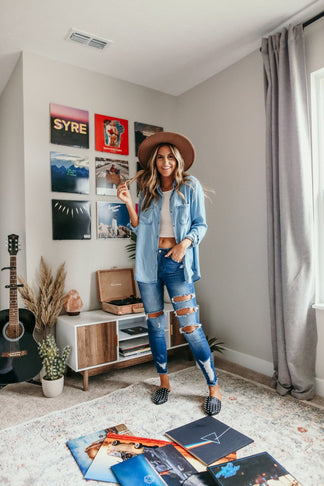 Light Wash Chambray Long Sleeve Button-Down Shirt – Magnolia Boutique Light Wash Chambray Long Sleeve Button-Down Shirt – Magnolia Boutique