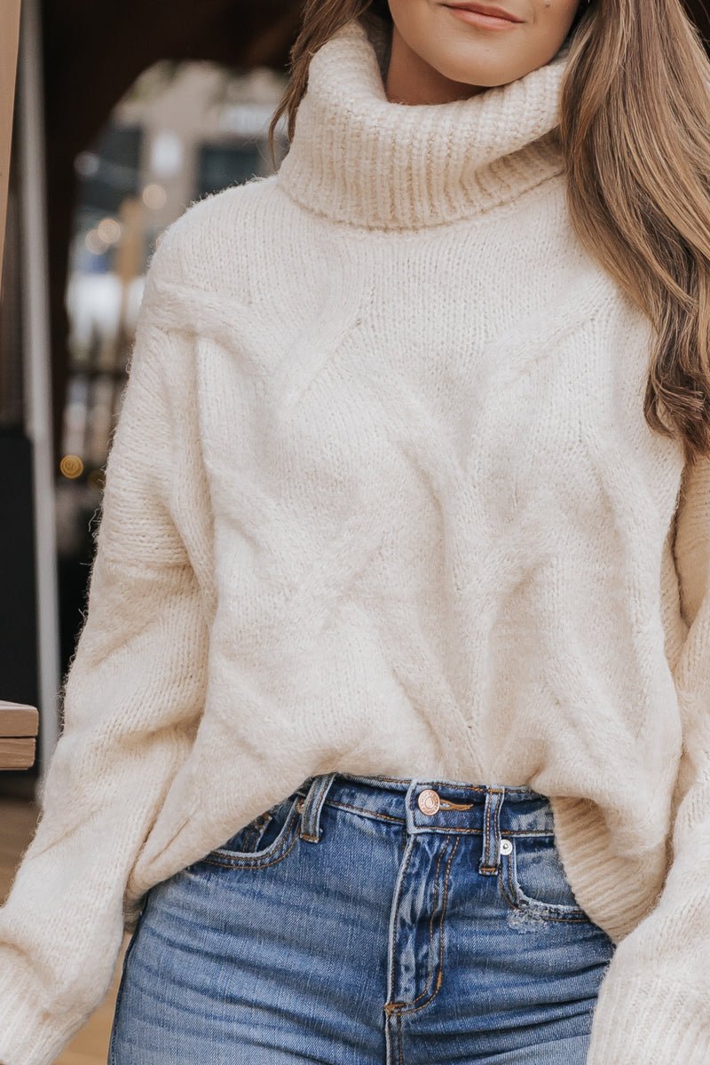 Cableknit Turtleneck Sweater in Magnolia White – Draper James