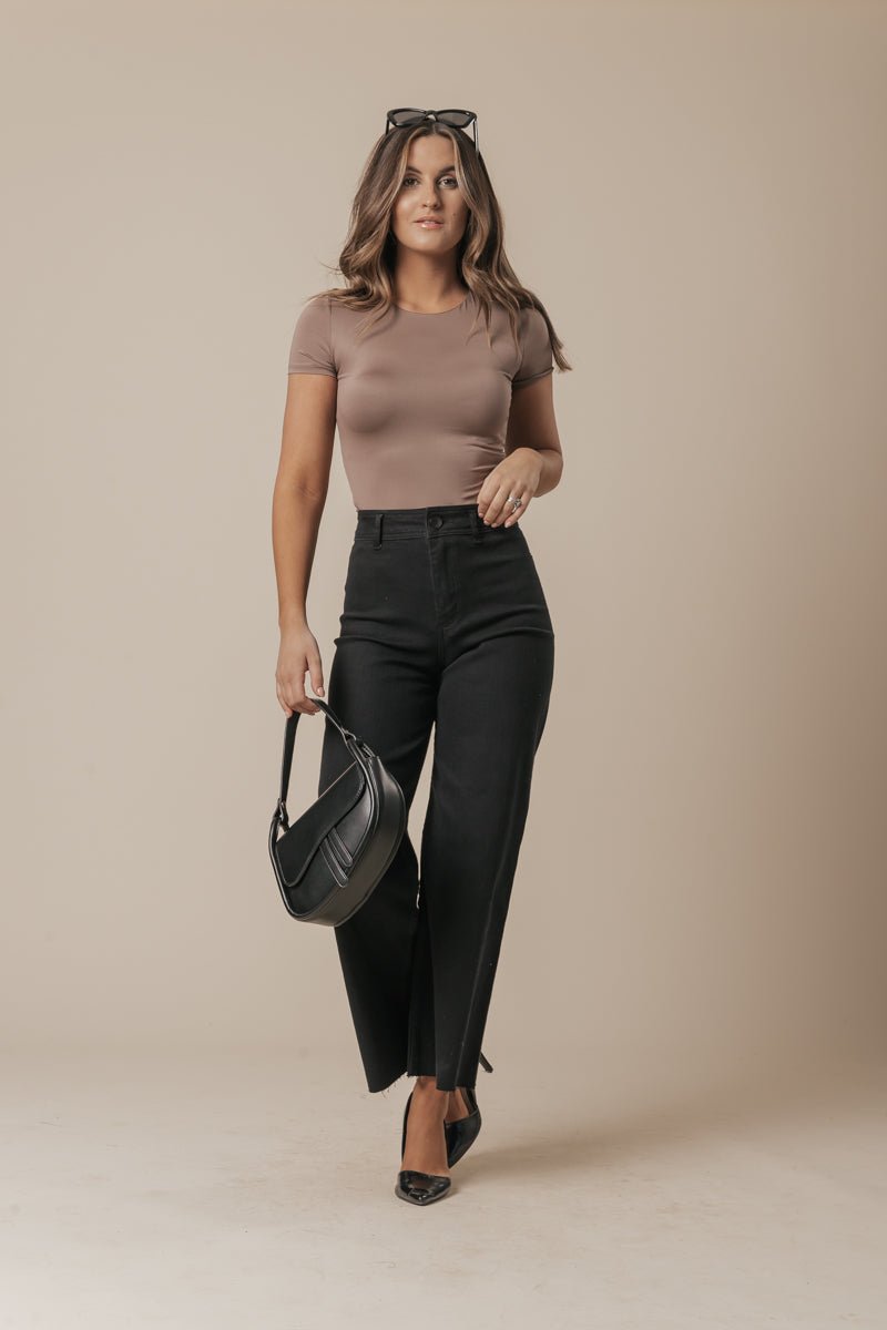 Effortless Shaping Bodysuit - Taupe - FINAL SALE – Magnolia Boutique