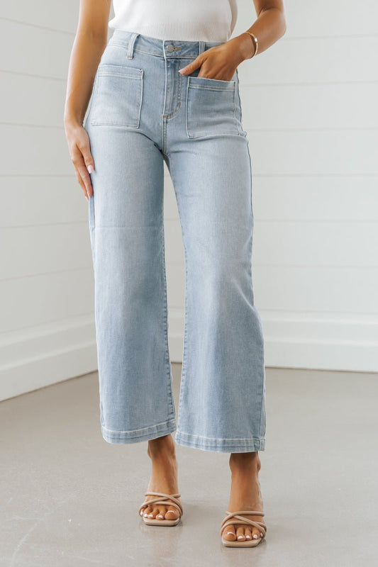 Light Wash Wide Leg Crop Jeans - Magnolia Boutique