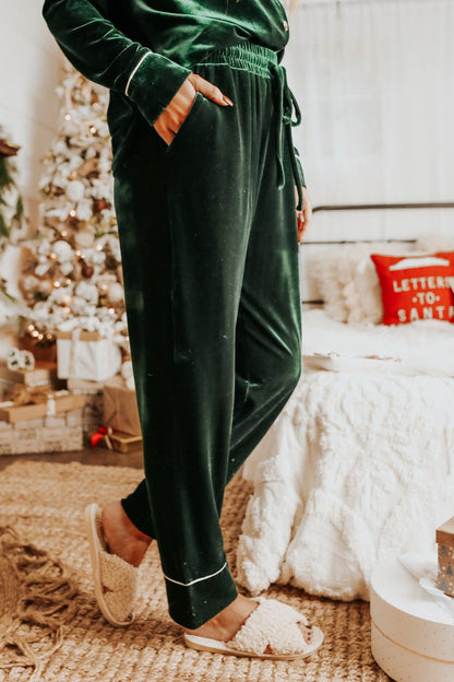 North Pole Green Velvet Pajama Set - FINAL SALE - Magnolia Boutique