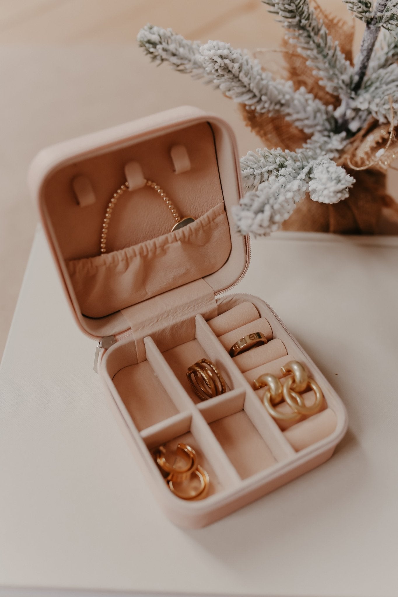 Portable Pink Leather Jewelry Box - Magnolia Boutique