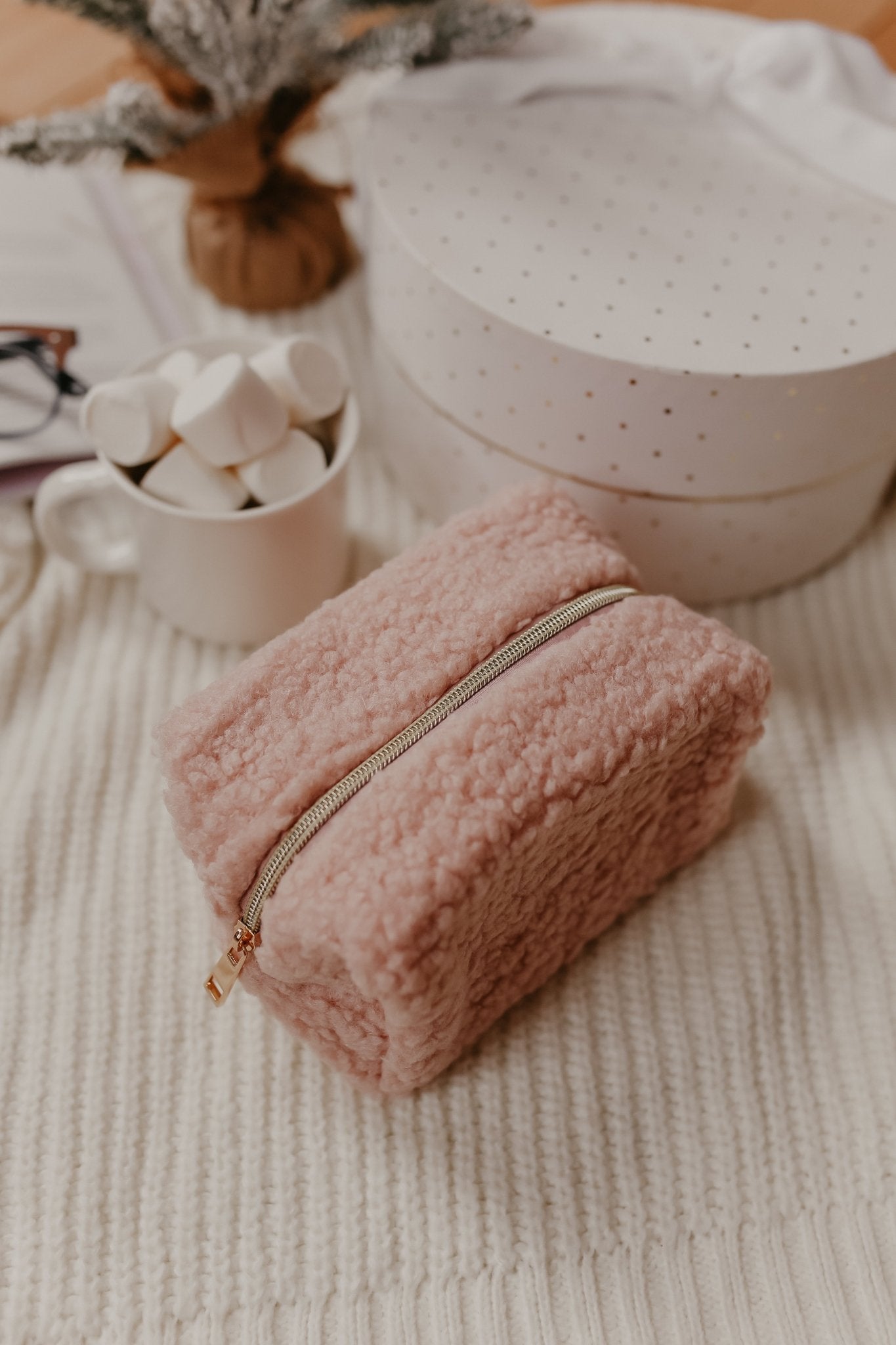 Sherpa Teddy Bear Makeup Bag - Pink - Magnolia Boutique