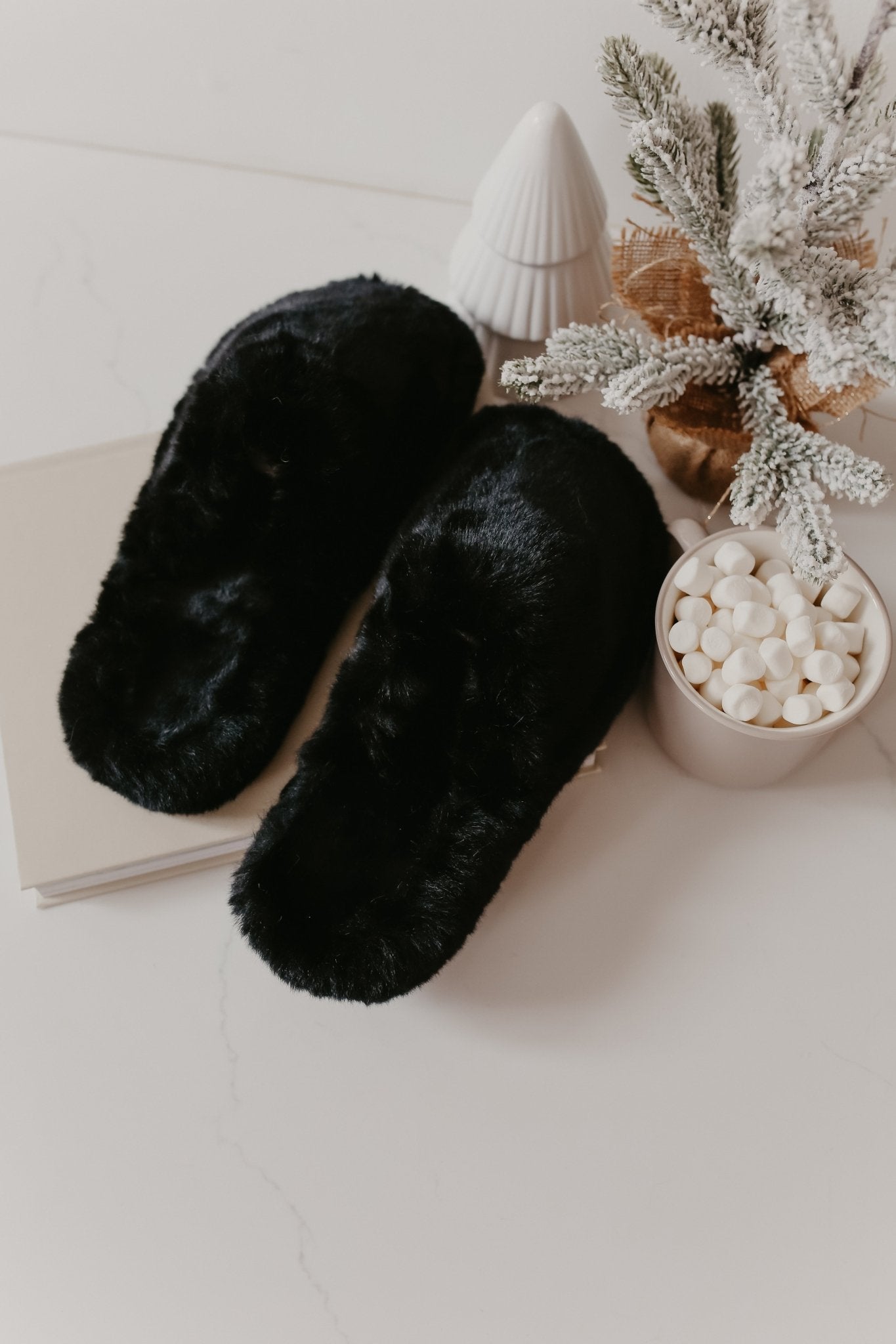 Sleepover Black Fuzzy Soft Slippers - Magnolia Boutique