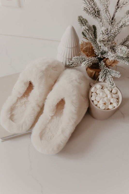 Sleepover Cream Fuzzy Soft Slippers - Magnolia Boutique