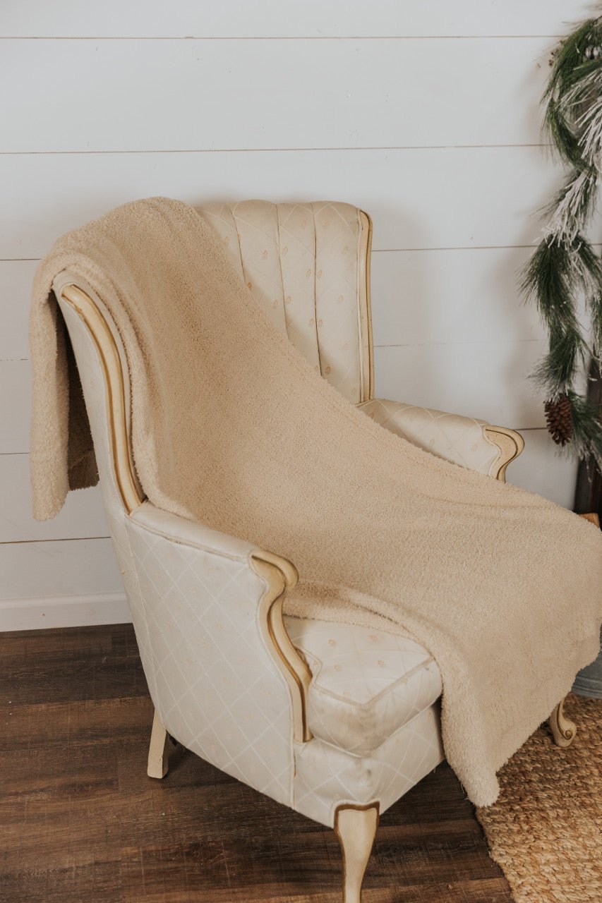 Solid Ivory CozyKnit Throw Blanket - FINAL SALE - Magnolia Boutique